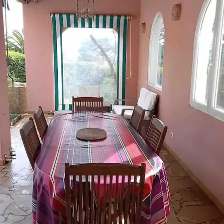 Villa Spacieuse A Avec Piscine Privee, Ideale Pour Familles *