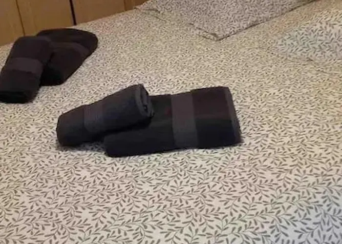 Villa Spacieuse à Avec Piscine Privée, Idéale Pour Familles Agde