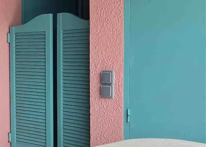 Spacieuse à Avec Piscine Privée, Idéale Pour Familles Agde