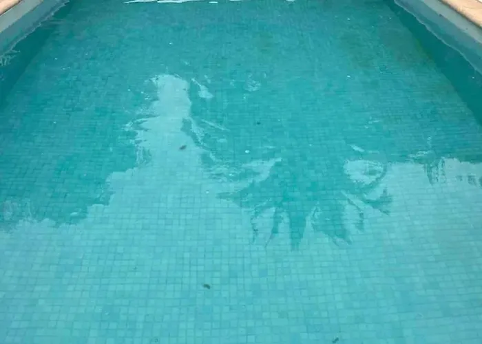 Villa Spacieuse à Avec Piscine Privée, Idéale Pour Familles *